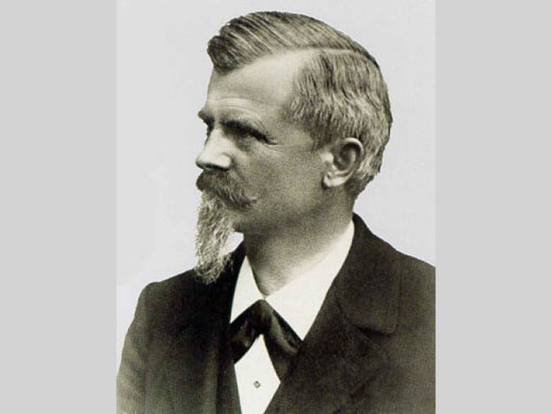 Wilhelm Maybach.