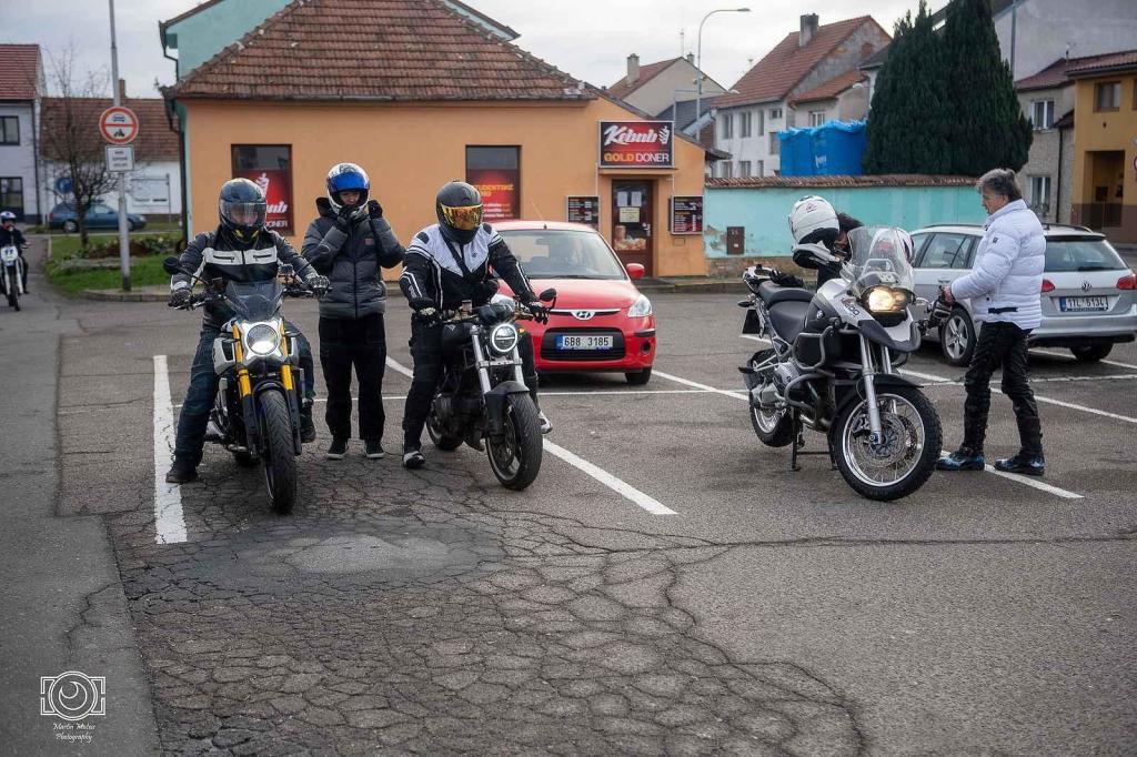 Vánočka 2024. Podívejte se, jak vypadal tradiční sraz motorkářů ve Slavkově.
