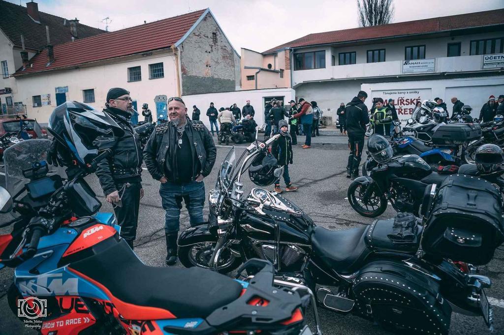 Vánočka 2024. Podívejte se, jak vypadal tradiční sraz motorkářů ve Slavkově.