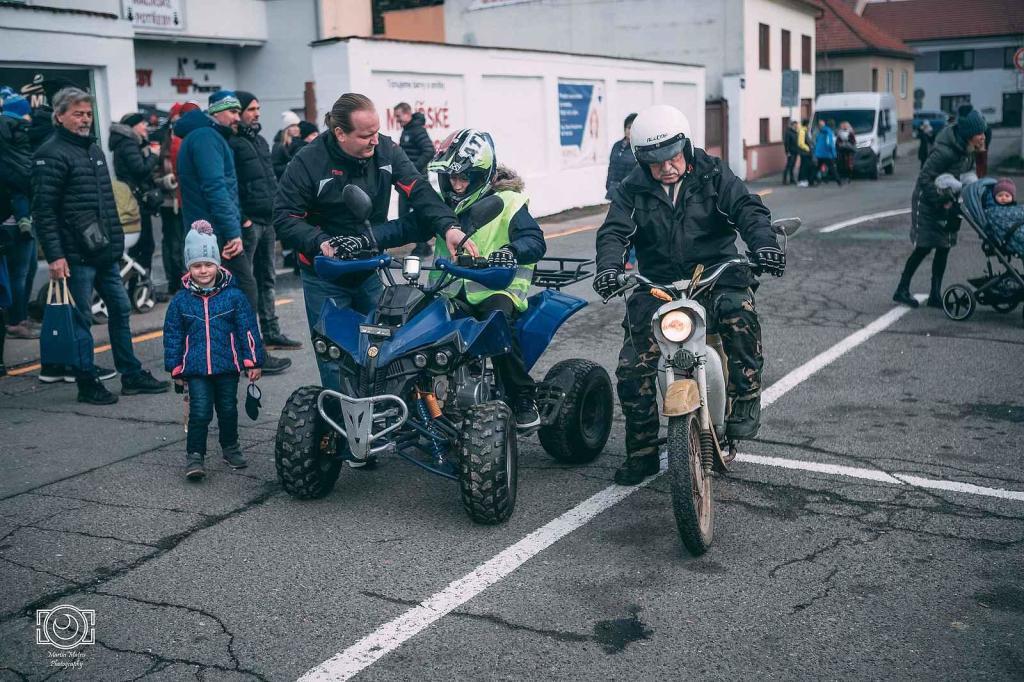 Vánočka 2024. Podívejte se, jak vypadal tradiční sraz motorkářů ve Slavkově.