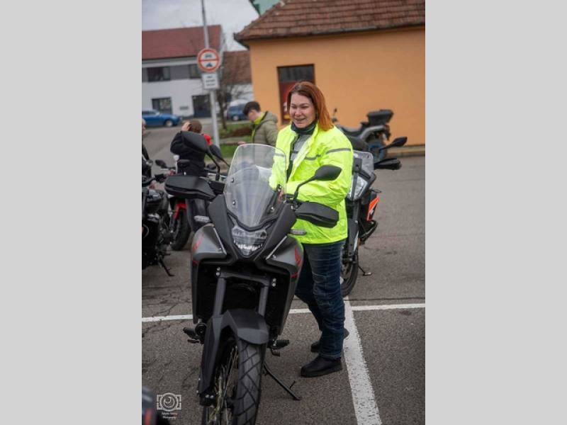 Vánočka 2024. Podívejte se, jak vypadal tradiční sraz motorkářů ve Slavkově.