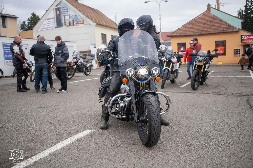 Vánočka 2024. Podívejte se, jak vypadal tradiční sraz motorkářů ve Slavkově.