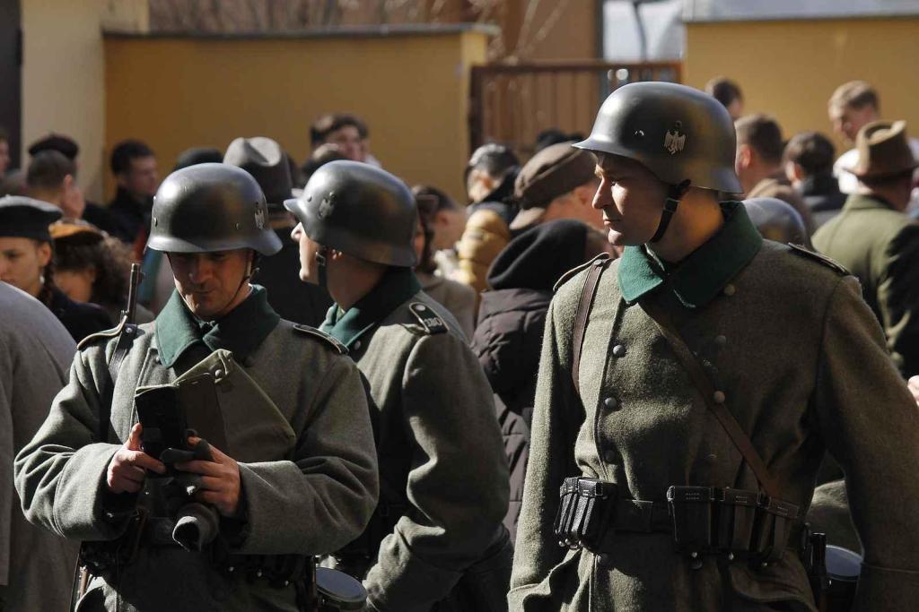 Na ulici třída Kapitána Jaroše v Brně se natáčel film Gerta Schnirch.