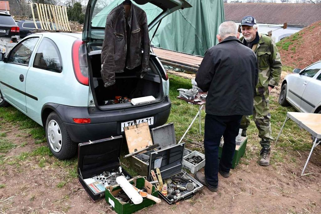 Auto-moto burza se v Hobšovicích konala v sobotu 29. března.