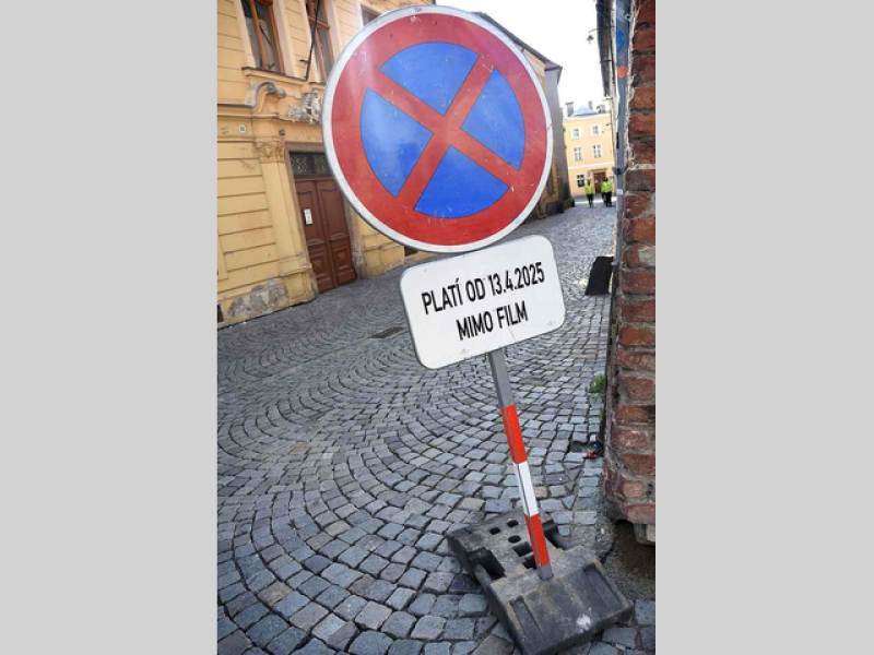 Z natáčení komedie Když se zhasne v Olomouci