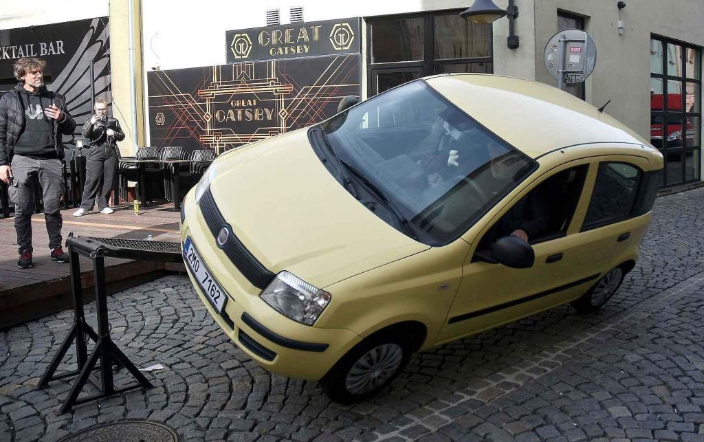 Z natáčení komedie Když se zhasne v Olomouci