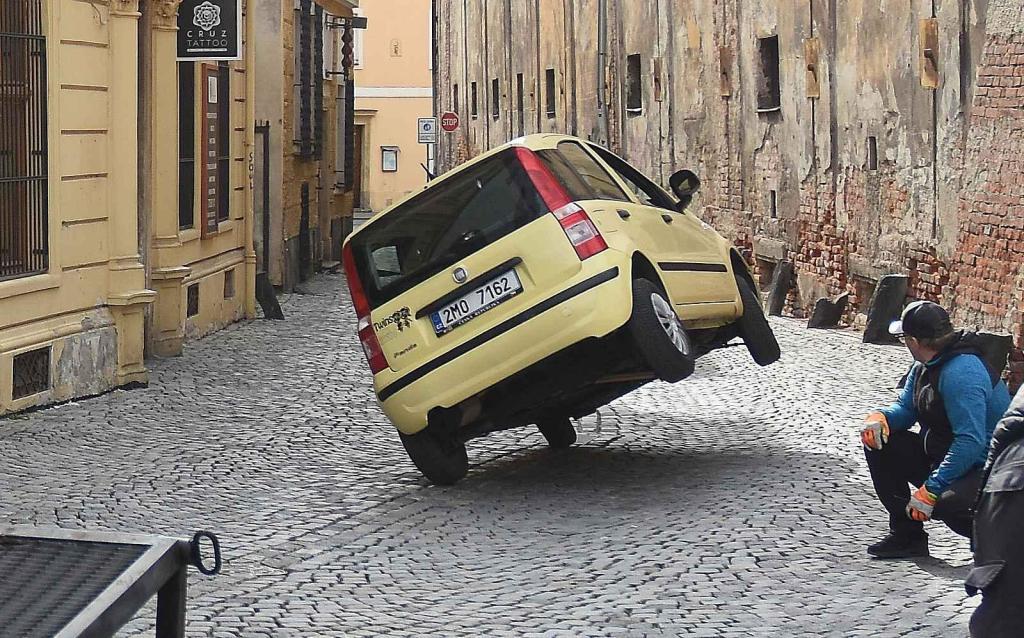 Z natáčení komedie Když se zhasne v Olomouci