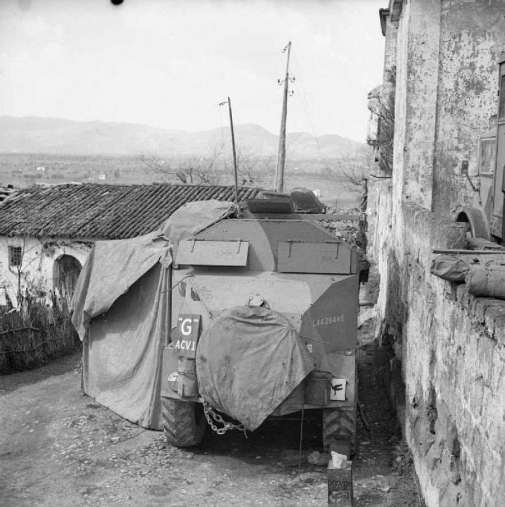 Dorchester britské 23. Infantry brigády v italském Francolise v březnu 1944.