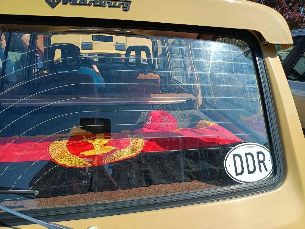 Motory, co něco pamatují. Tak to vypadalo v Jiřících na prvního máje. Podívejte se.