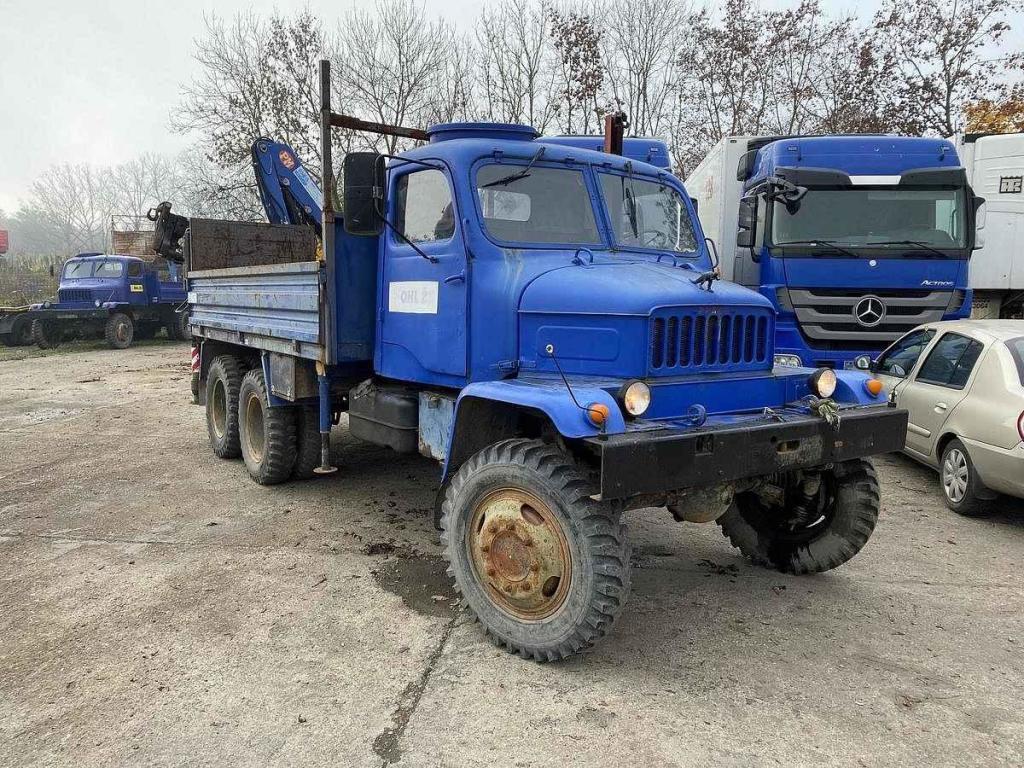 Praga V3S 6x6.