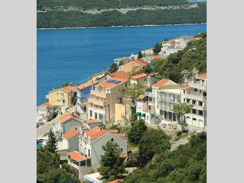 Neum masivně rozvíjí svou turistickou infrastrukturu
