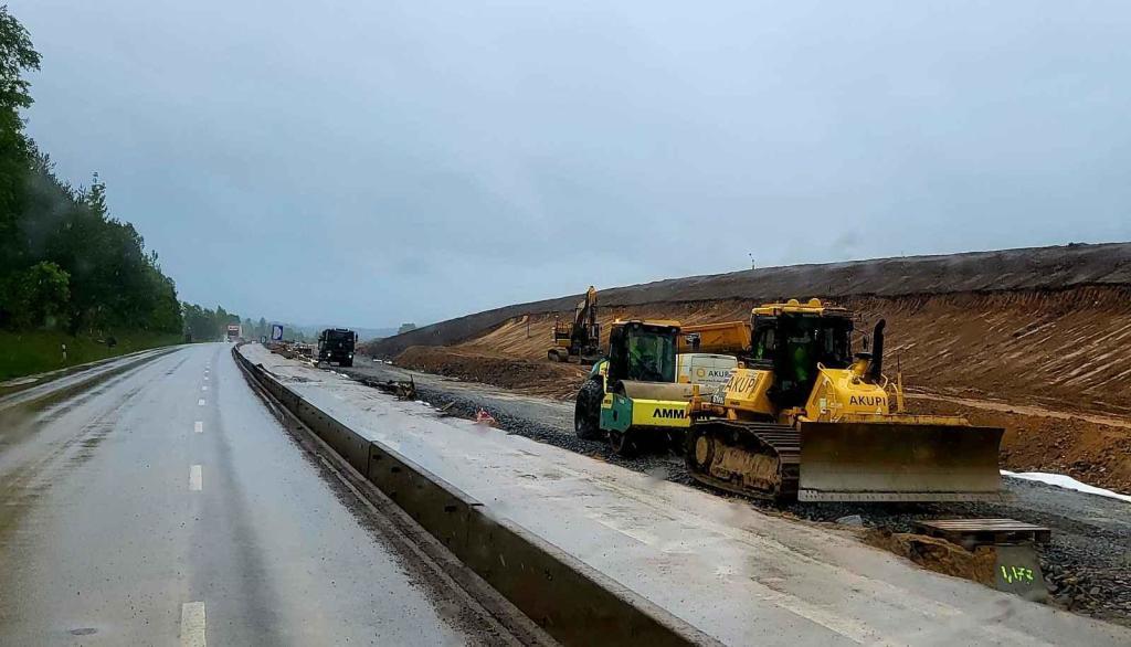 Stavební práce před Dolním Dvořištěm a rakouskými hranicemi