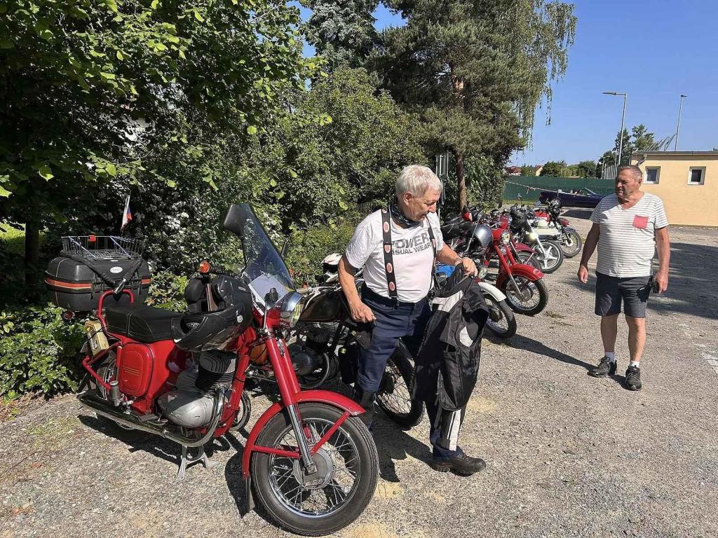 V Plané nad Lužnicí se v sobotu 14. června uskutečnil další sraz veteránů pod názvem Křížem krážem kolem Plané.