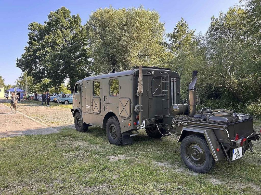 V Plané nad Lužnicí se v sobotu 14. června uskutečnil další sraz veteránů pod názvem Křížem krážem kolem Plané.