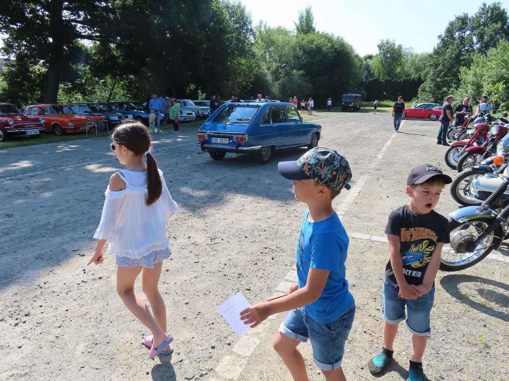 V Plané nad Lužnicí se v sobotu 14. června uskutečnil další sraz veteránů pod názvem Křížem krážem kolem Plané.