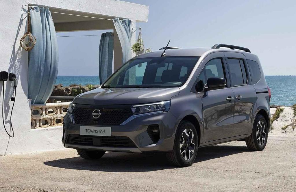 Nissan Townstar.