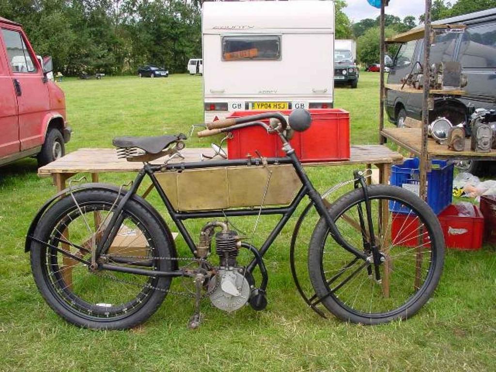 Motocykl Terrot z roku 1904.
