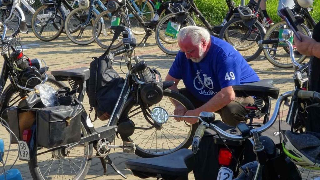 9. setkání motokol značky Solex v Táboře.