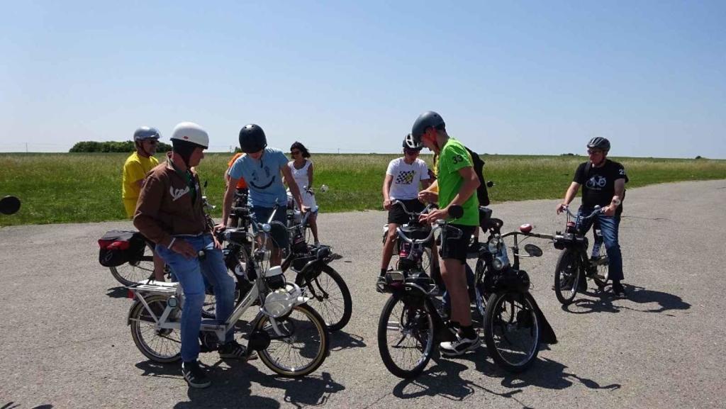 9. setkání motokol značky Solex v Táboře.