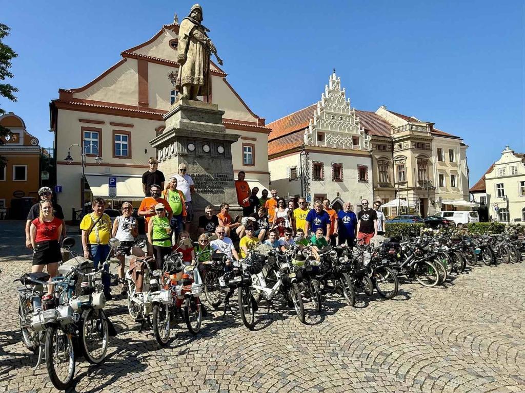 9. setkání motokol značky Solex v Táboře.