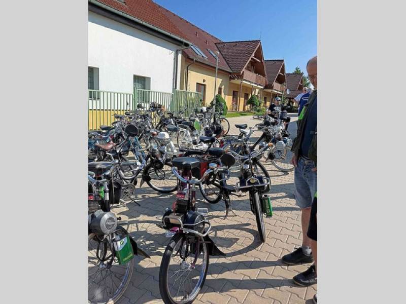 9. setkání motokol značky Solex v Táboře.