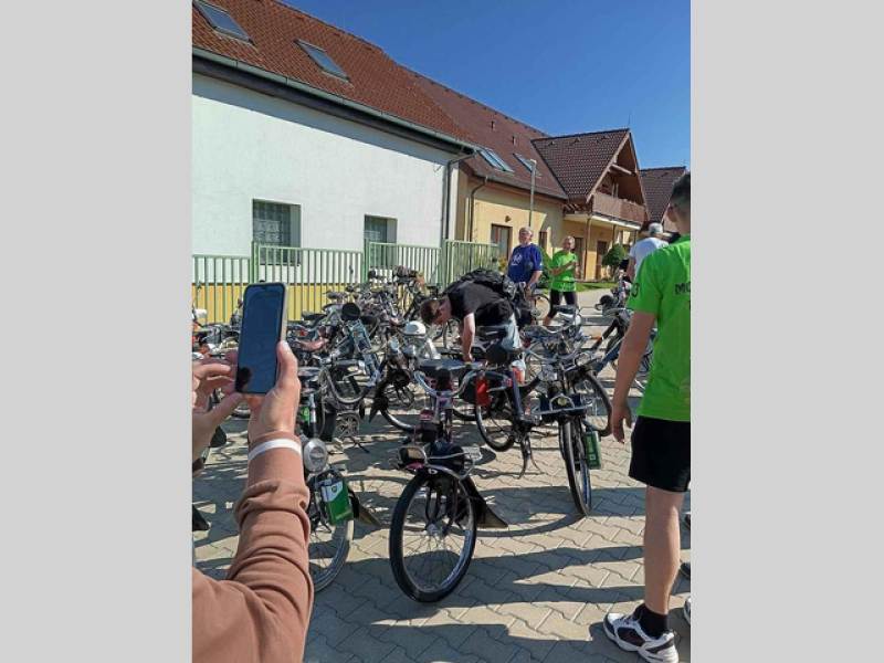 9. setkání motokol značky Solex v Táboře.