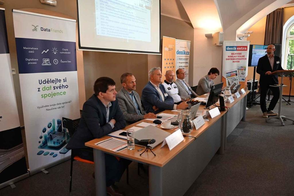 Regionální dopravní konference v Pardubickém kraji.