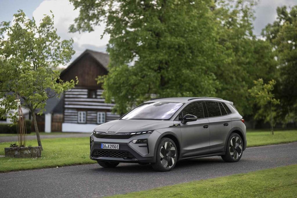 Škoda Elroq RS v limitované edici s matným lakem