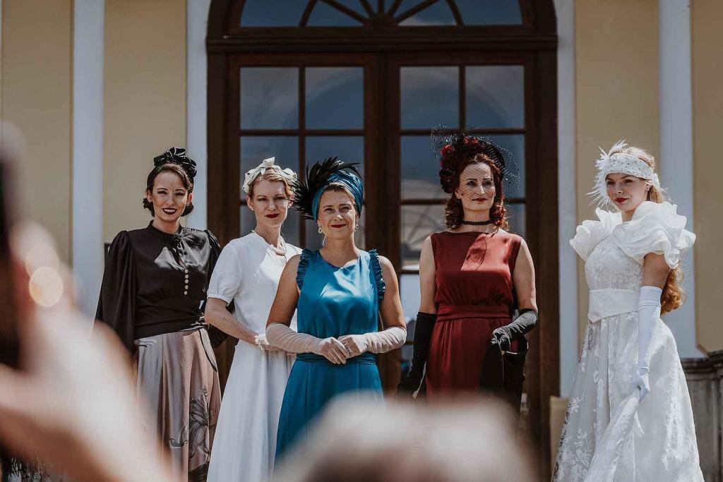 Veteranfest ve slavkovském zámeckém parku