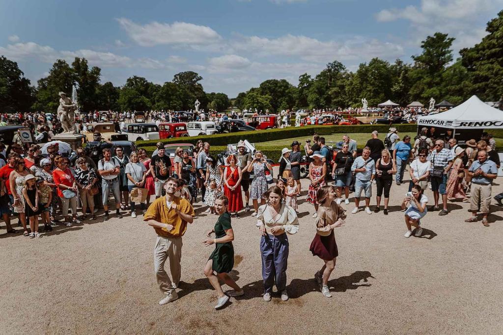 Veteranfest ve slavkovském zámeckém parku