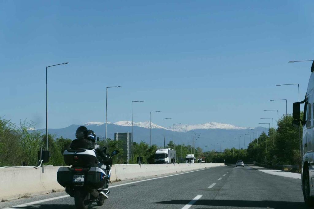 Mýtné poplatky za použití některých úseků dálnic se v mnoha evropských zemích týkají i motorkářů.