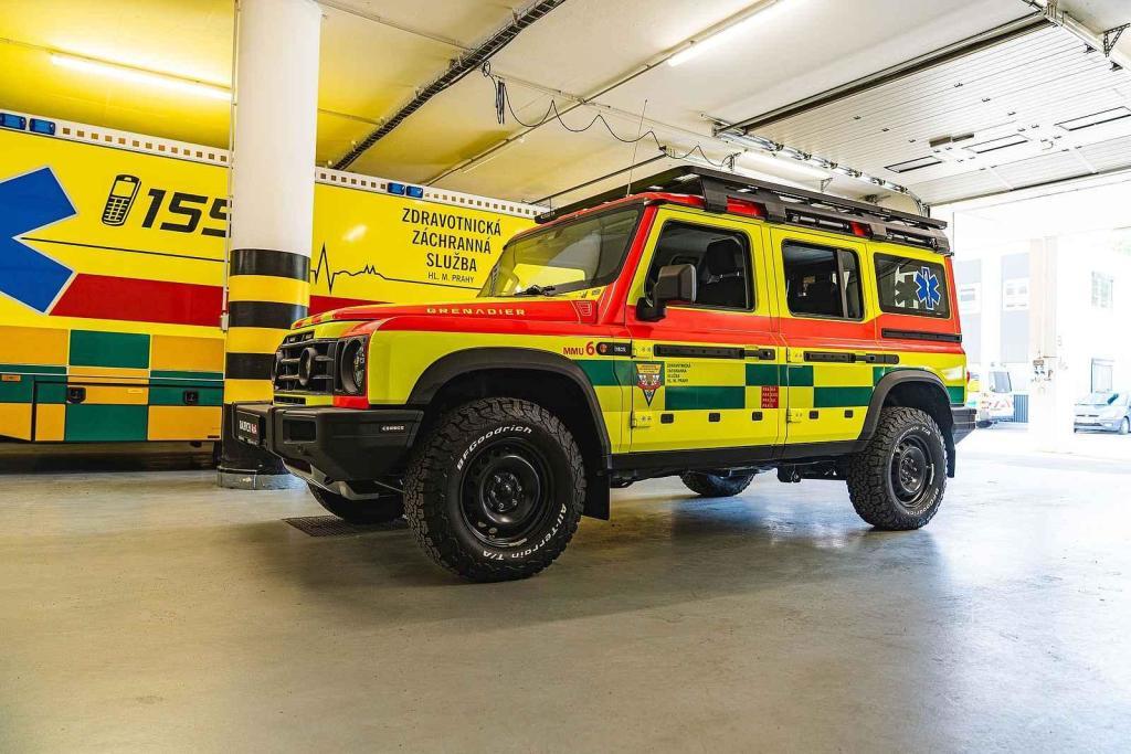 Foto: Dajbych 4x4/Ivo Trzaskalik Praha – Nový vůz pražských záchranářů – Ineos Grenadier v úpravě Ambulance.