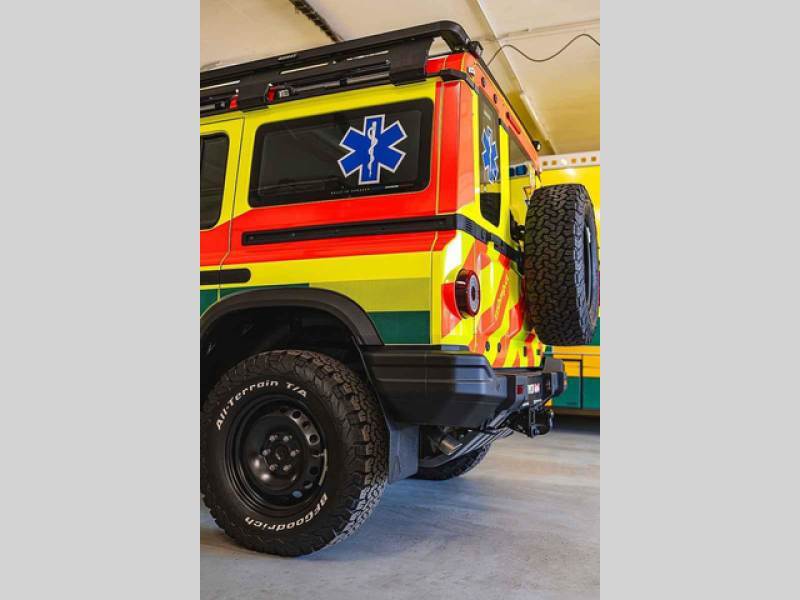 Foto: Dajbych 4x4/Ivo Trzaskalik Praha – Nový vůz pražských záchranářů – Ineos Grenadier v úpravě Ambulance.