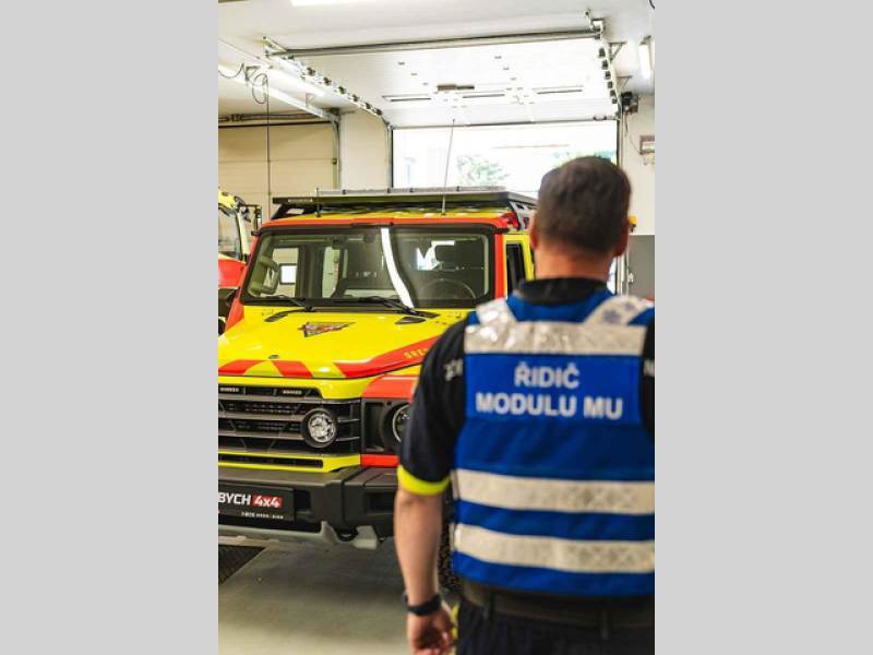 Foto: Dajbych 4x4/Ivo Trzaskalik Praha – Nový vůz pražských záchranářů – Ineos Grenadier v úpravě Ambulance.