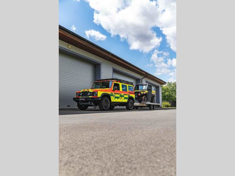 Foto: Dajbych 4x4/Ivo Trzaskalik Praha – Nový vůz pražských záchranářů – Ineos Grenadier v úpravě Ambulance.