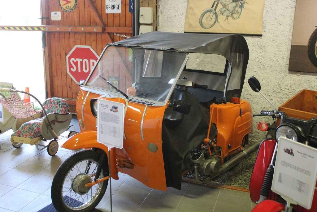 Tříkolka Simson Duo.