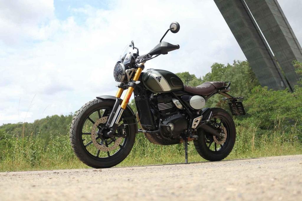 Čtyřstovky Scrambler X a Speed otevírají dveře ke značce Triumph mladým či začínajícím jezdcům.