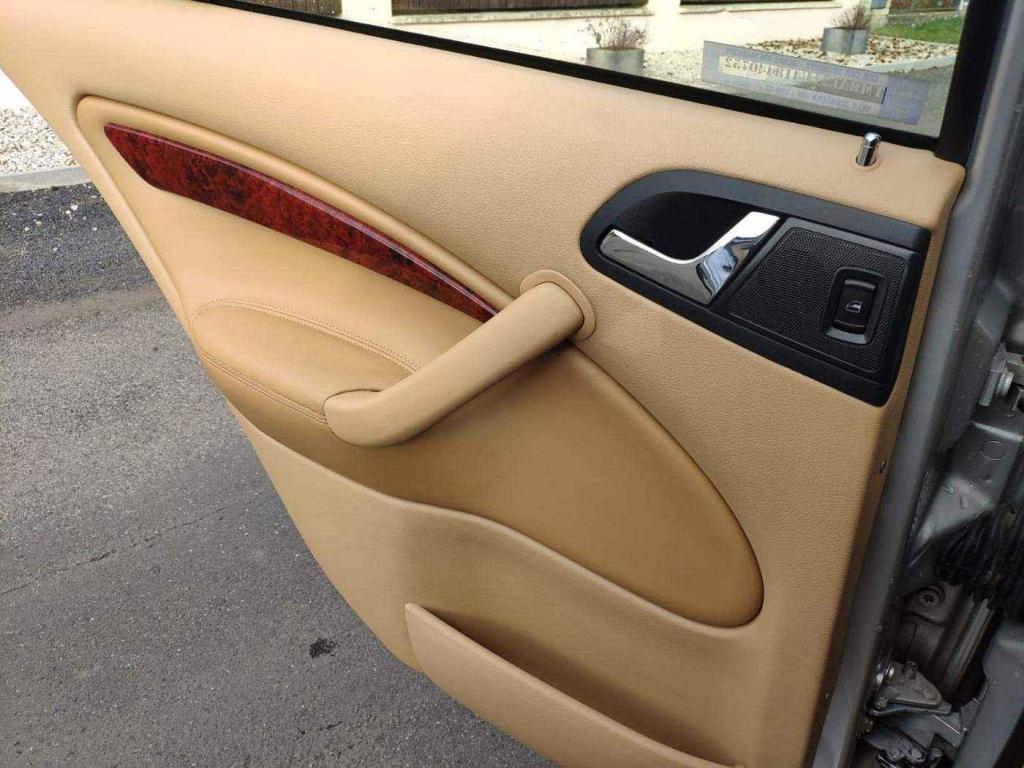 Interiér raritního vozu Škoda Octavia Long.