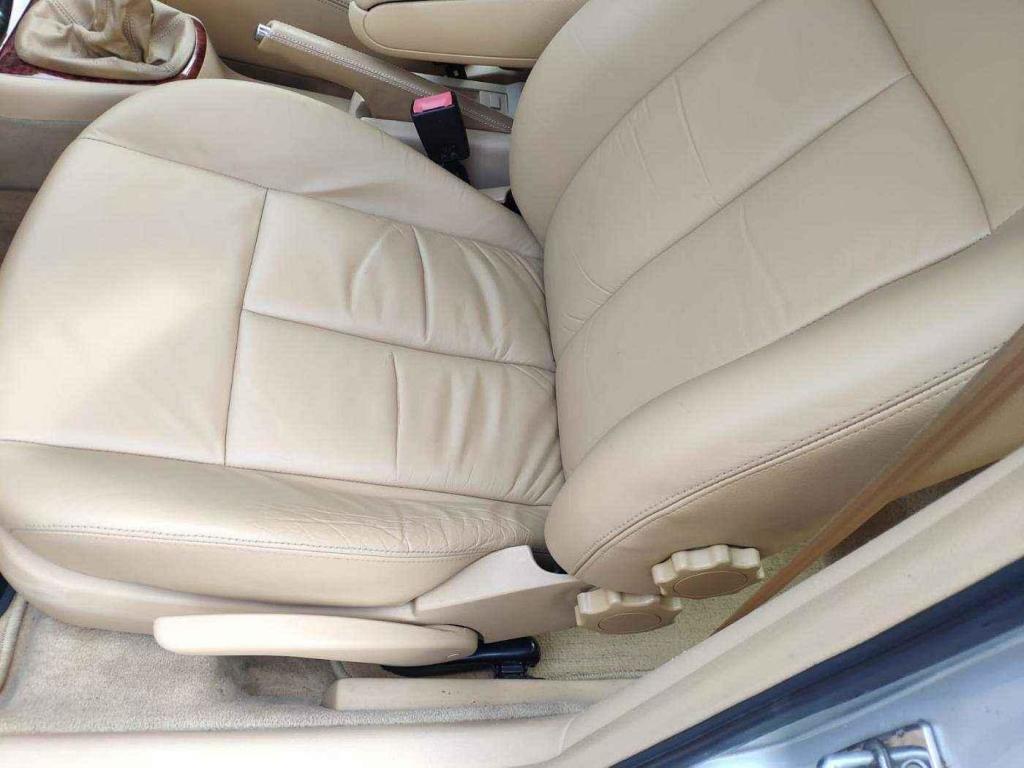 Interiér raritního vozu Škoda Octavia Long.