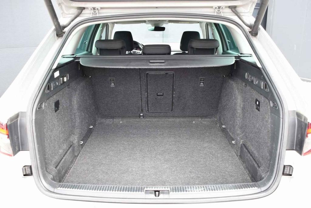 Škoda Superb Scout 2.0 TDI.