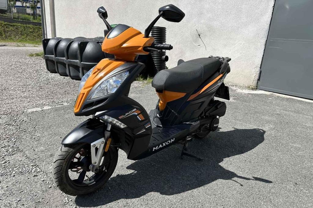 Maxon Blade 125 pořídíte za 32 tisíc korun.