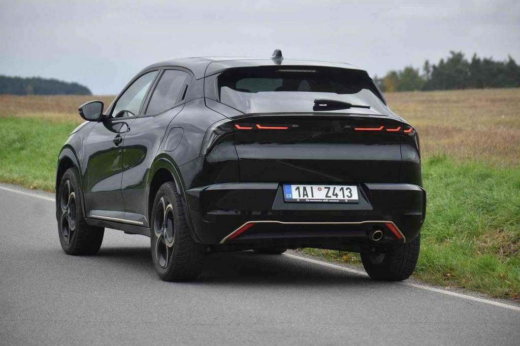 Běžné varianty mají i solidně velký kufr.