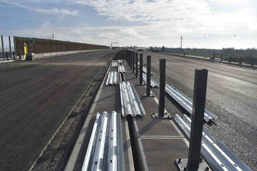 A tady se bude u Hořic končit.