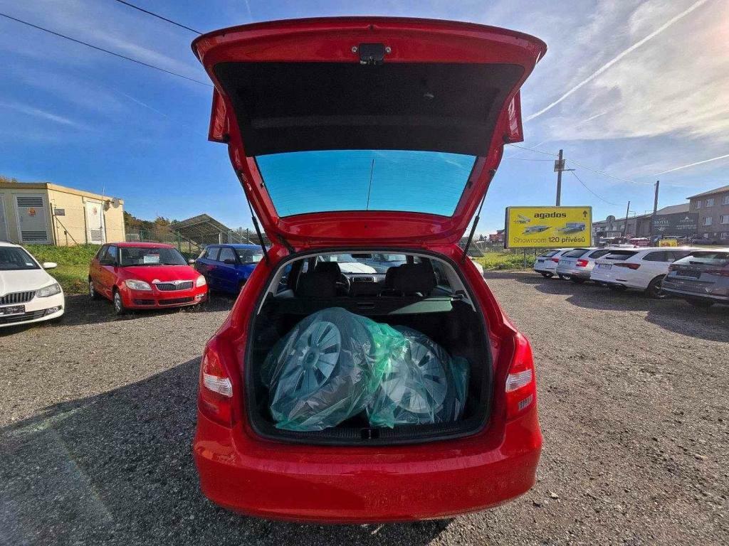 Škoda Fabia 1.4 16V Combi Elegance.
