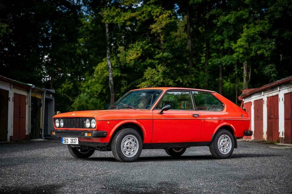 Fiat 128 Berlinetta změnil majitele za 120 tisíc korun.
