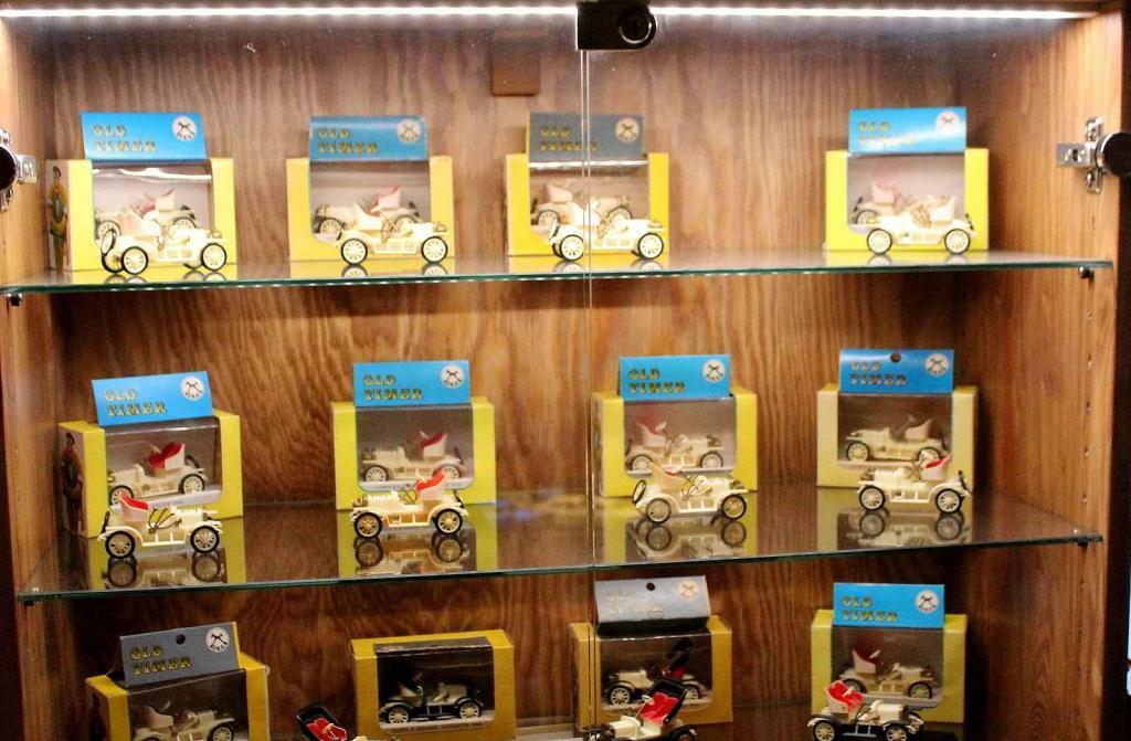 Další z boxů IGRA Old Timer s modelem Voituretta 1906.