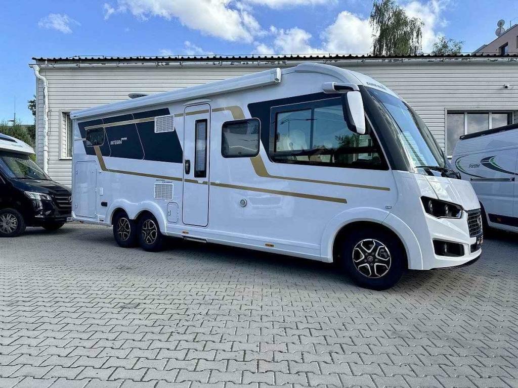 Eura Mobil 760 EF 5500 KG.