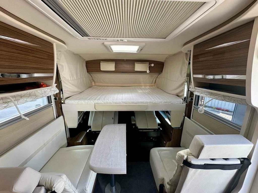 Eura Mobil 760 EF 5500 KG.