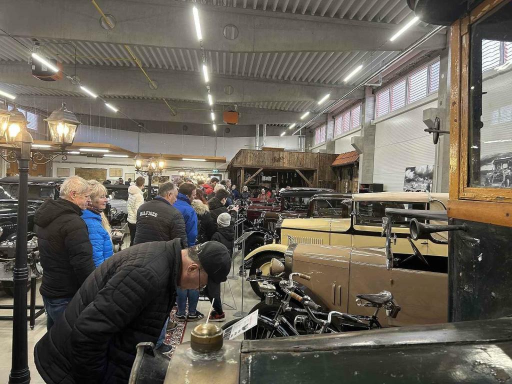 Den otevřených vrat v muzeu Veteran Praga Otrokovice, 22.11.2025.