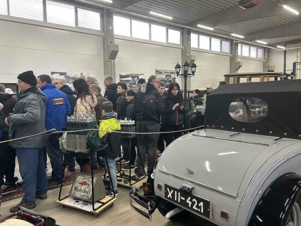 Den otevřených vrat v muzeu Veteran Praga Otrokovice, 22.11.2025.